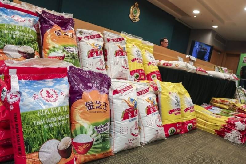 Customs seize 15,000kg of counterfeit rice from company that supplied to almost 100 restaurants in Hong Kong